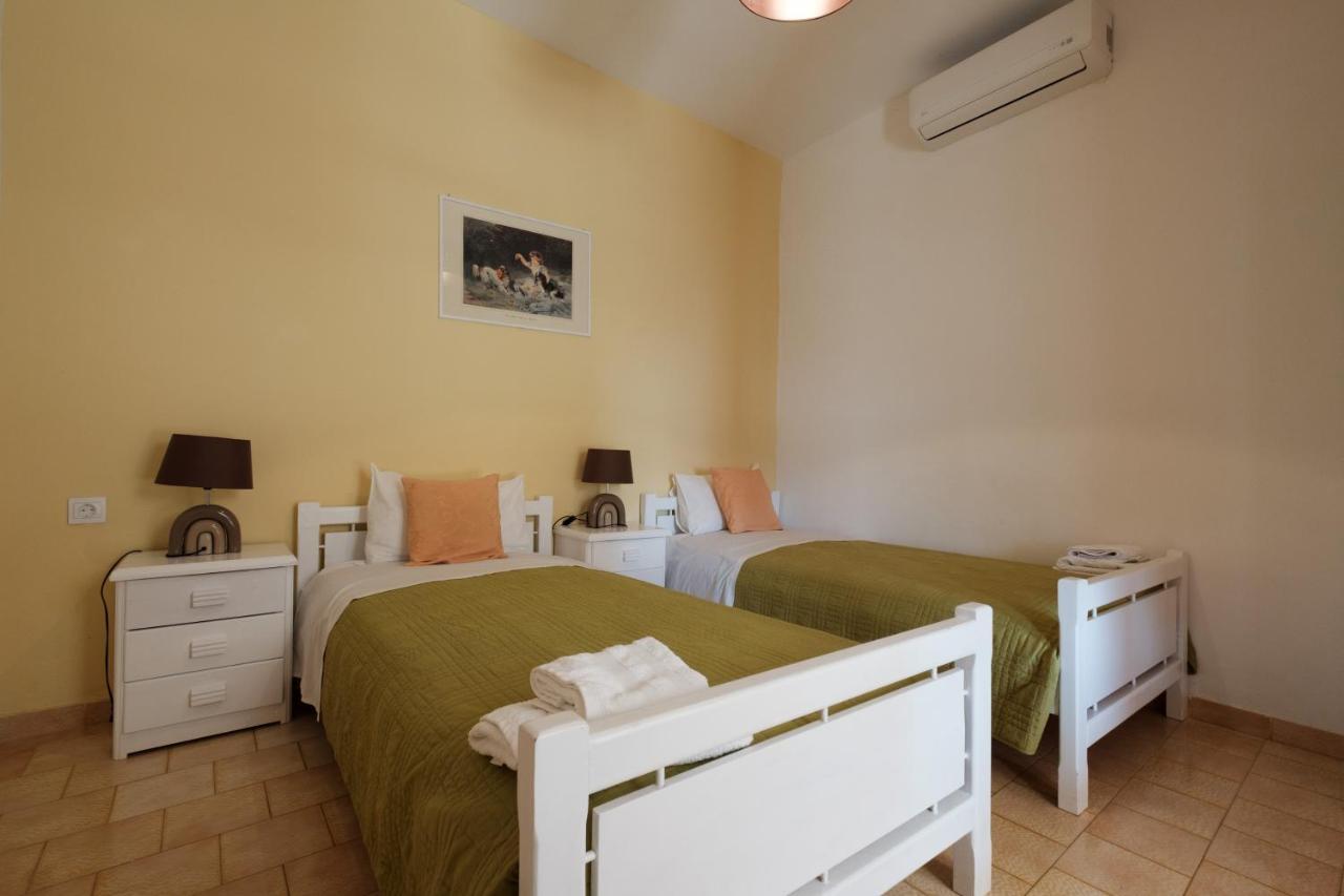 Eftyxia Apartments Palaiokastritsa Esterno foto